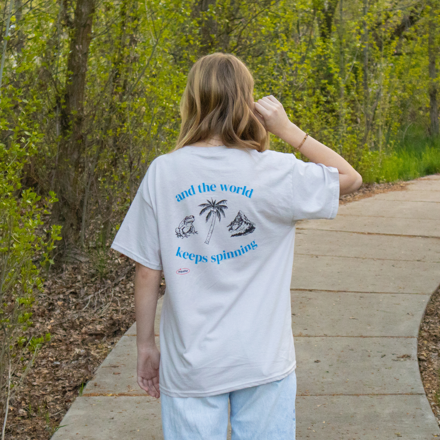 world spins t-shirt (LIMITED EDITION)